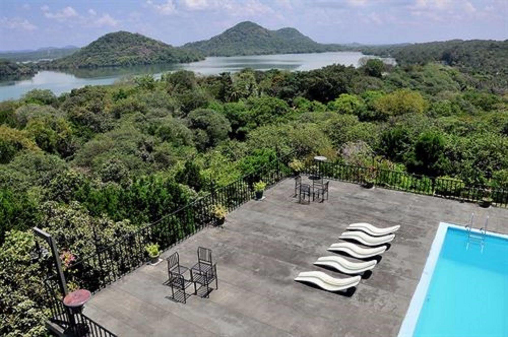 Giritale Hotel Polonnaruwa Dış mekan fotoğraf